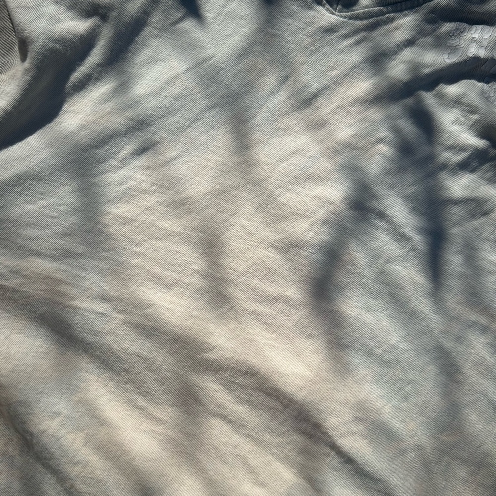 Pop Soft Gray Tee - Picture 3 of 4